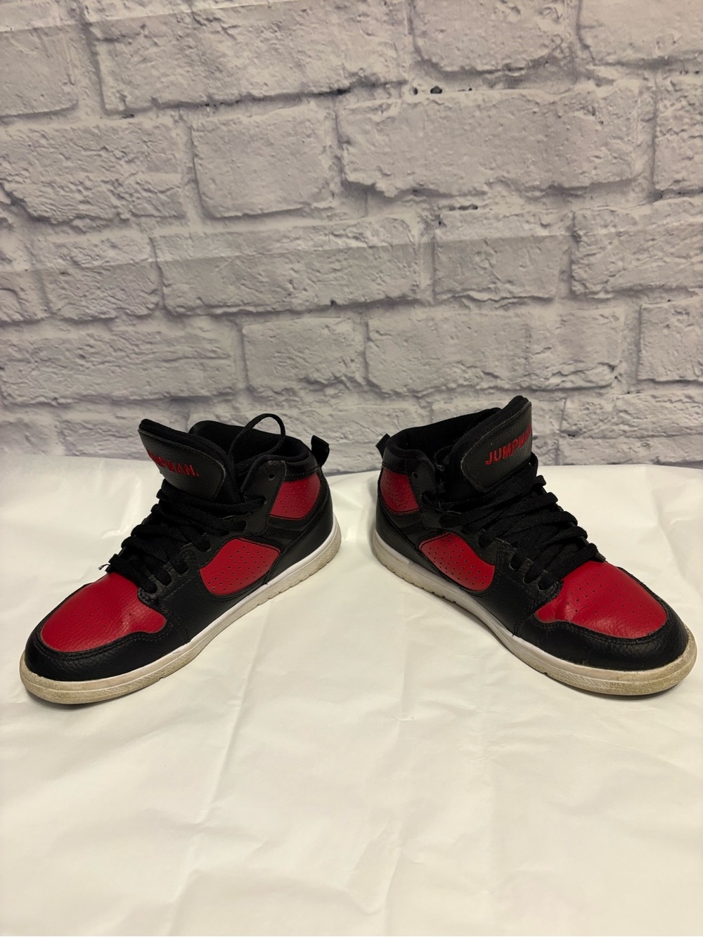 Jordan Jumpman Kids Black & Red High-Top Sneakers Size 2